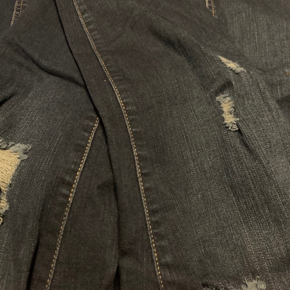 Sky high distressed skinny Jean - Picture 5 of 8